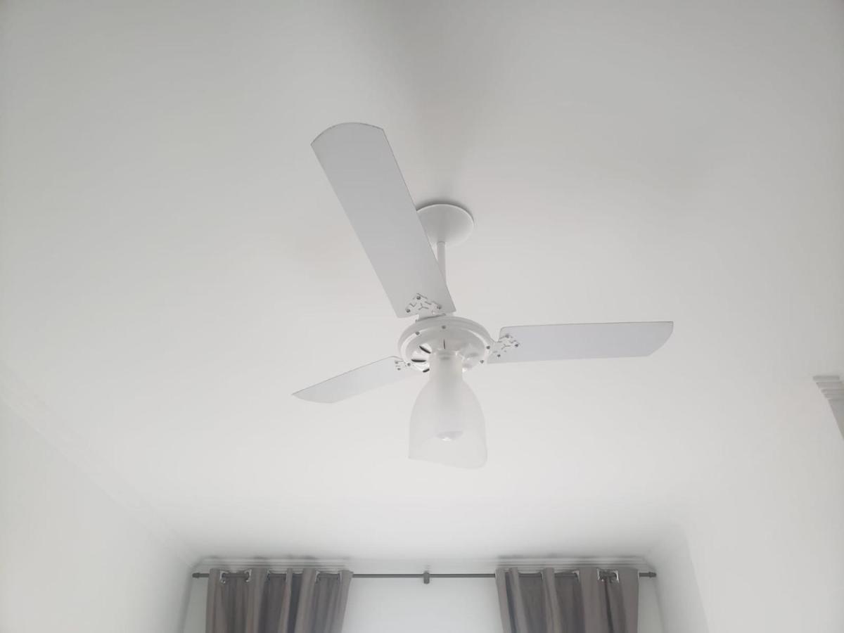 Lindo Apto 300M Praia Da Ocian E Centro - Vista Mar- Varanda Sacada - Wi-Fi 300 Mbps - Vaga De Garagem - Acomoda Ate 6 Pessoas Apartment ปรายากรันเด ภายนอก รูปภาพ