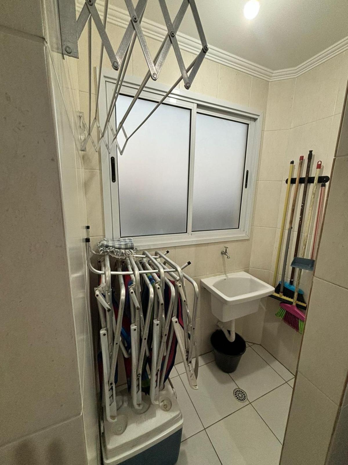 Lindo Apto 300M Praia Da Ocian E Centro - Vista Mar- Varanda Sacada - Wi-Fi 300 Mbps - Vaga De Garagem - Acomoda Ate 6 Pessoas Apartment ปรายากรันเด ภายนอก รูปภาพ