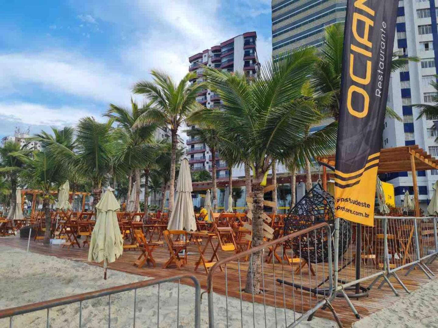 Lindo Apto 300M Praia Da Ocian E Centro - Vista Mar- Varanda Sacada - Wi-Fi 300 Mbps - Vaga De Garagem - Acomoda Ate 6 Pessoas Apartment ปรายากรันเด ภายนอก รูปภาพ