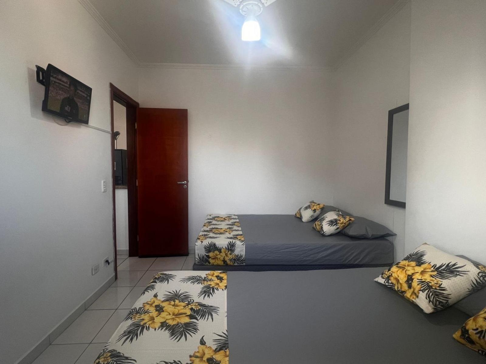 Lindo Apto 300M Praia Da Ocian E Centro - Vista Mar- Varanda Sacada - Wi-Fi 300 Mbps - Vaga De Garagem - Acomoda Ate 6 Pessoas Apartment ปรายากรันเด ภายนอก รูปภาพ